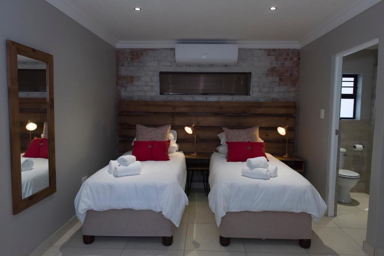 Touching Senses Garden Cottages 블룸폰테인 외부 사진