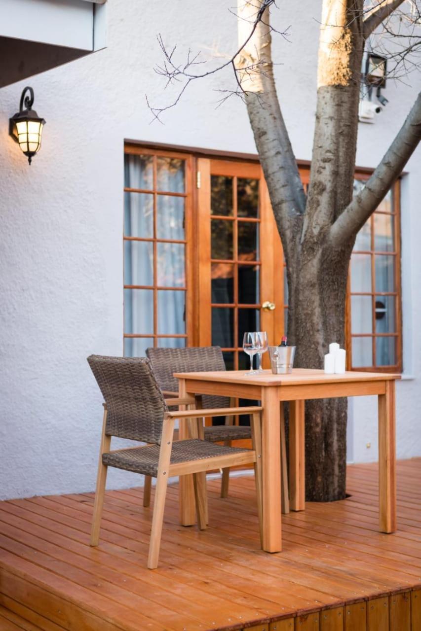 Touching Senses Garden Cottages 블룸폰테인 외부 사진